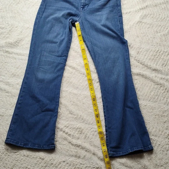 Frame Women's Denim Blue Jean Le Crop Mini Boot Medium Wash Size 28 - Picture 4 of 10